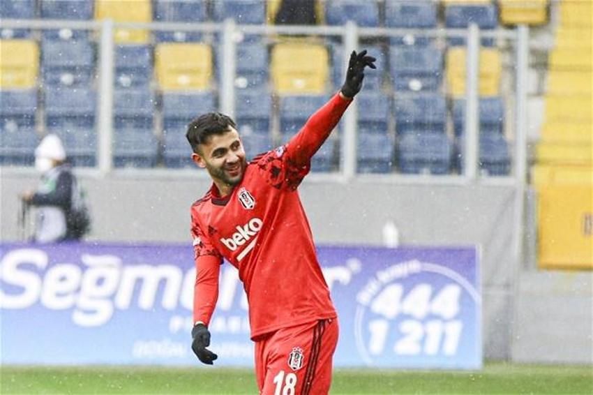 Kara Kartal'da 'Tosun Paşa' şov yaptı! Gençlerbirliği: 0 Beşiktaş: 3