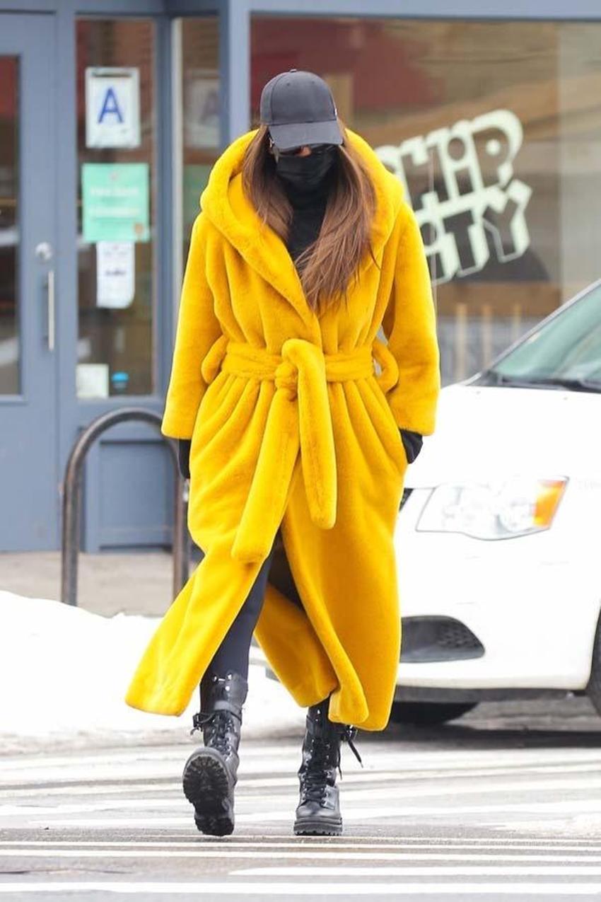 Irina Shayk'ı adım adım takip ediyorlar!