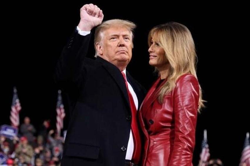 Trump'a darbe üstüne darbe! Melania yaptıklarıyla şok etti...