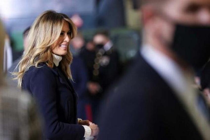Trump'a darbe üstüne darbe! Melania yaptıklarıyla şok etti...