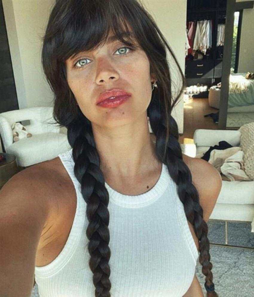 Sara Sampaio takipçilerini şaşırttı! 'Olmuş mu?'