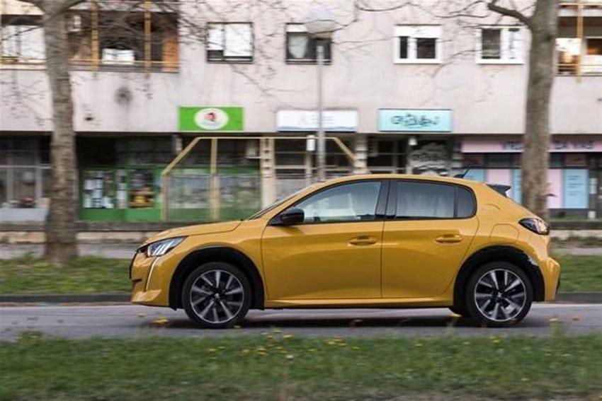 Şubat ayı en ucuz sıfır arabalar! Renault, Kia, Toyota, Volkswagen, Mercedes, Opel, BMW ve diğerleri...
