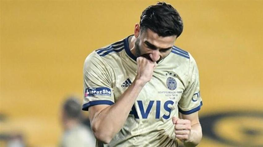 Dirar'dan sonra Fenerbahçe'de 4 ayrılık daha! Ademi Karagümrük ile anlaştı