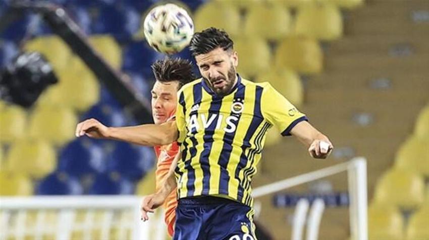 Dirar'dan sonra Fenerbahçe'de 4 ayrılık daha! Ademi Karagümrük ile anlaştı