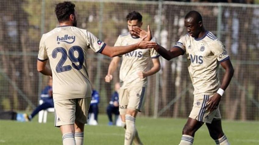 Dirar'dan sonra Fenerbahçe'de 4 ayrılık daha! Ademi Karagümrük ile anlaştı