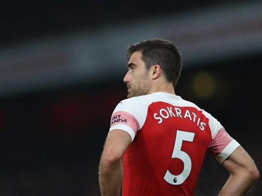 Fenerbahçe'ye Sokratis'ten şok haber! Tam 4 dev kulüp devrede