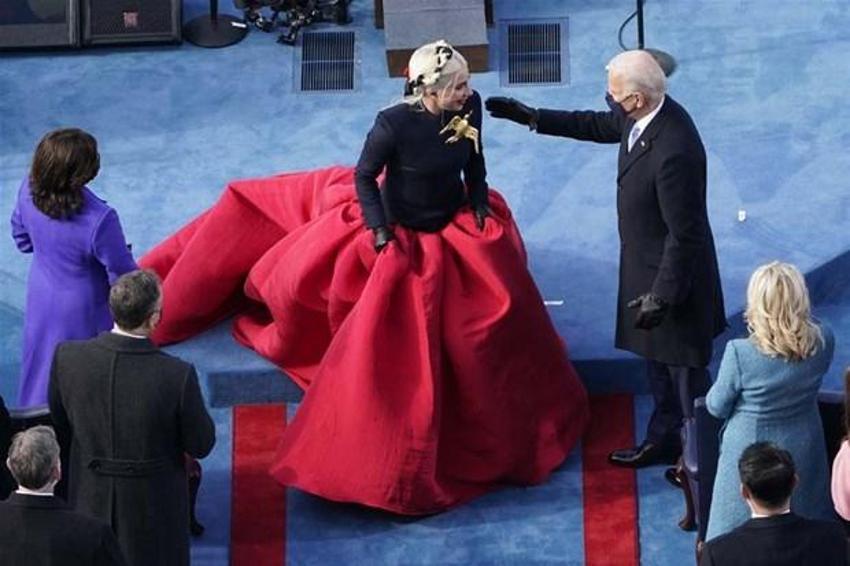 Dünya saniye saniye izledi! Melania Trump damgasını vurdu Jill Biden ve Kamala Harris ise...