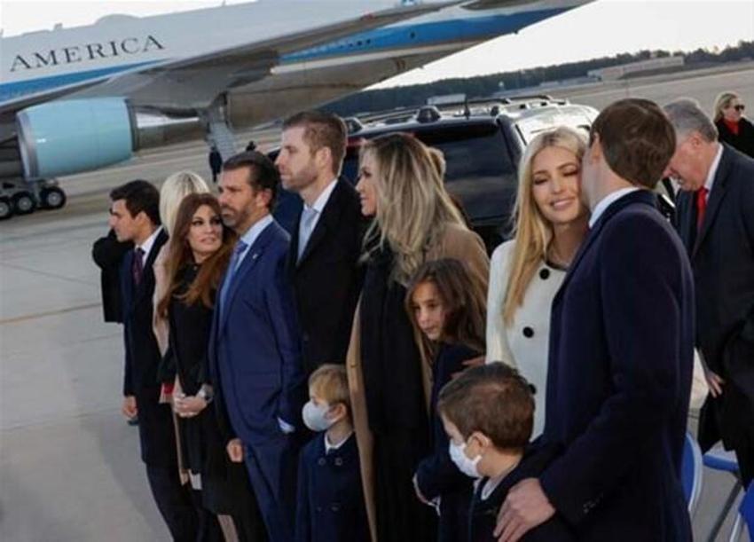 Dünya saniye saniye izledi! Melania Trump damgasını vurdu Jill Biden ve Kamala Harris ise...