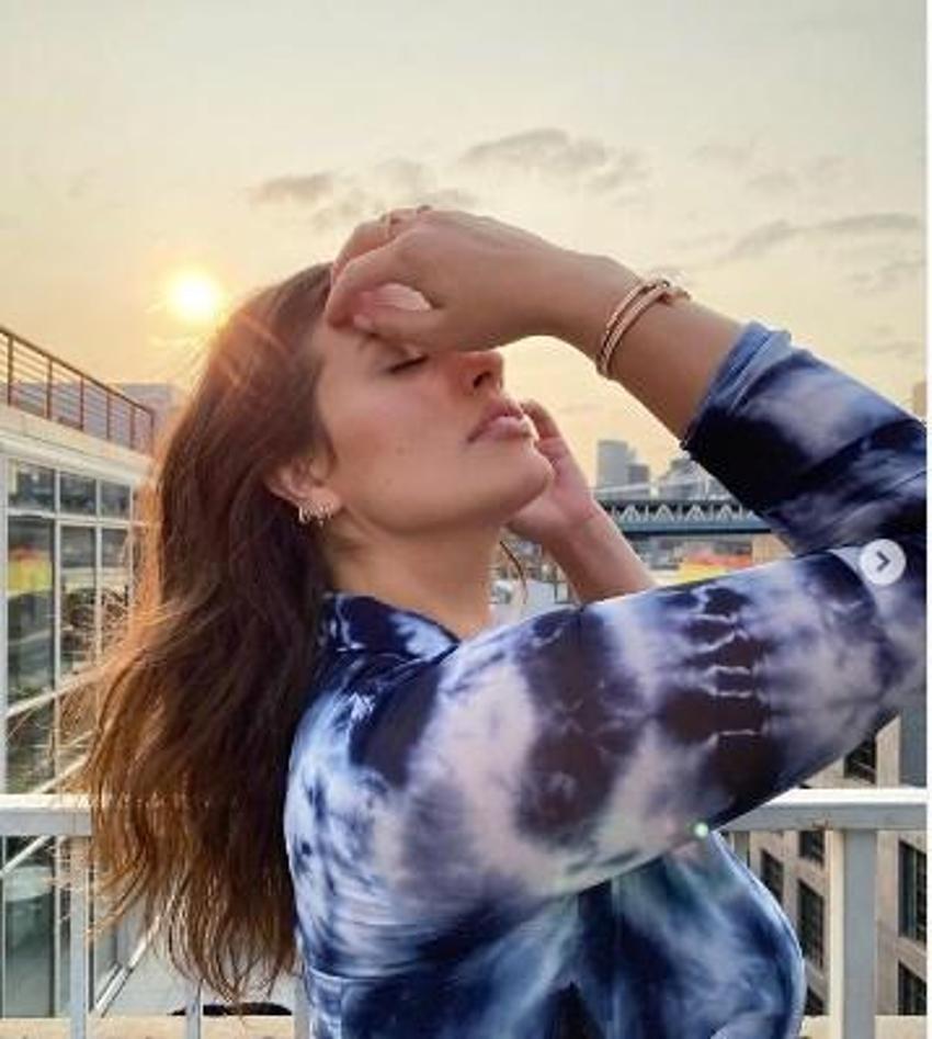 Ashley Graham soyundu!