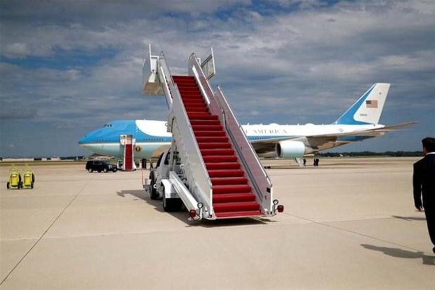 ABD'de ilk kez olacak, gelenek bozuldu! Melania Trump...