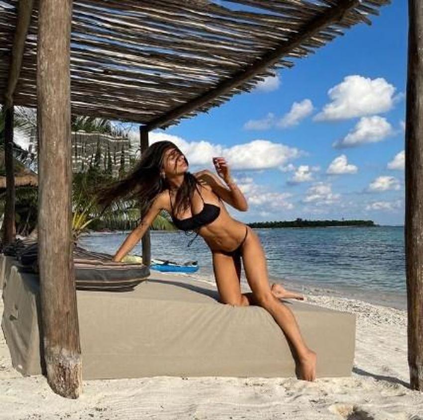 Mia Khalifa bunu ilk kez yapmıyor!