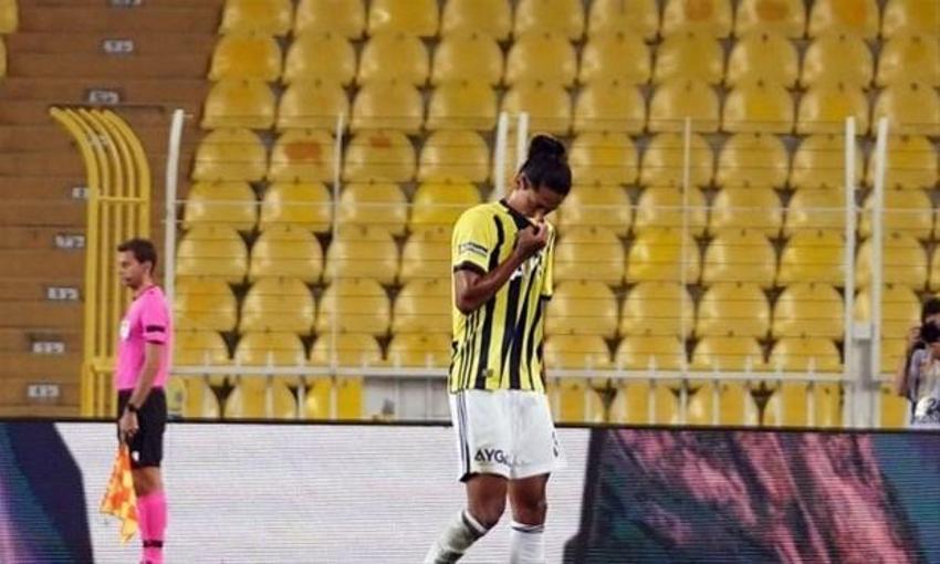 Oynamayınca isyan çıkardı! Fenebrahçe'de kaos... 'Bırakın İspanya'ya gideyim'
