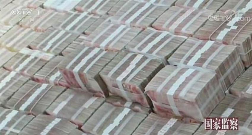 Ülkede şok etkisi yarattı! Her yerden para fışkırdı...