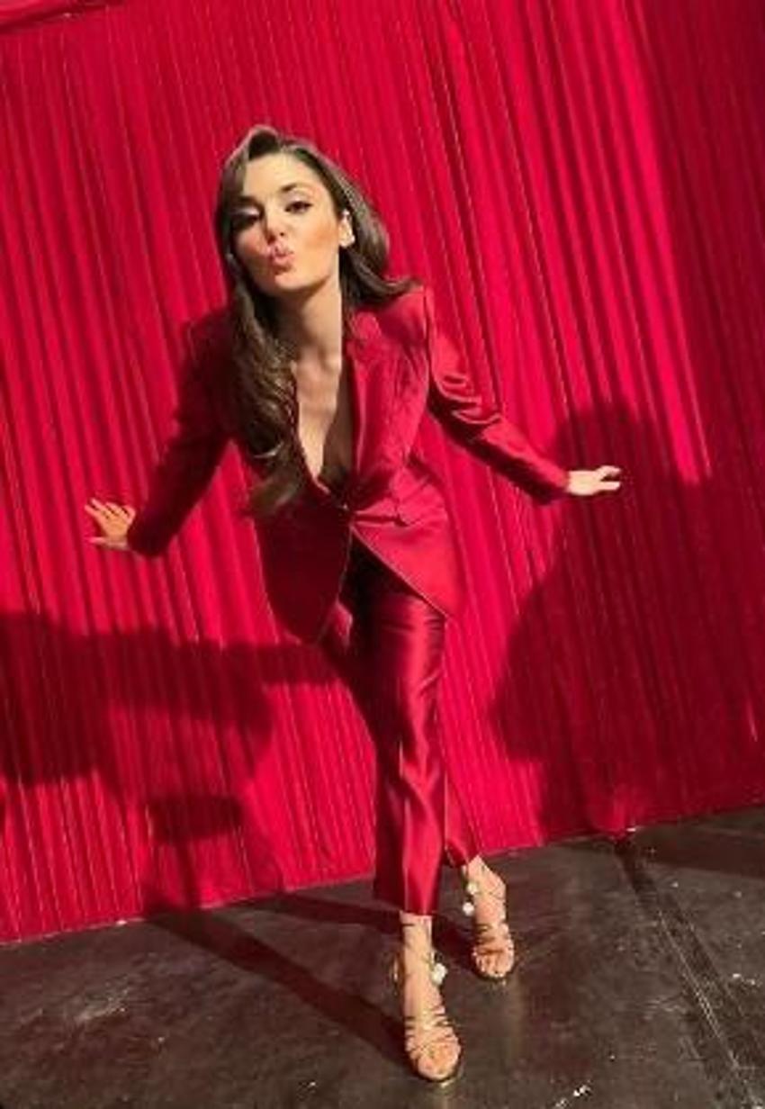 Hande Erçel'in ev hali olay yarattı!