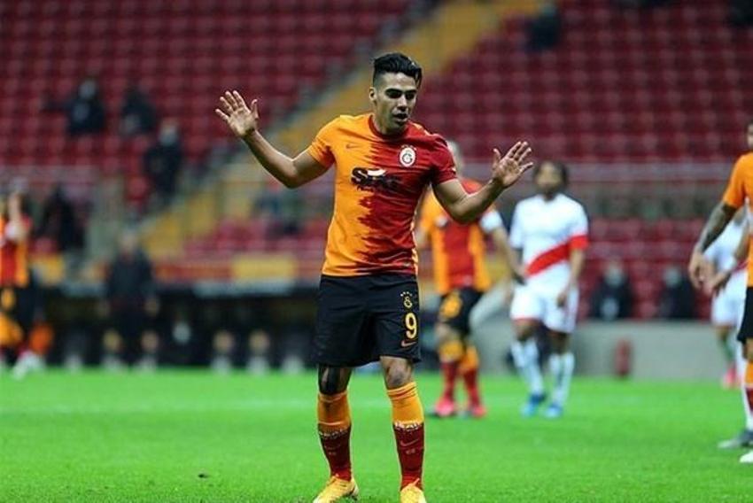 Sabri Sarıoğlu da faturayı Fatih Terim'e kesti! 'O değişiklik takımı geriye götürdü'