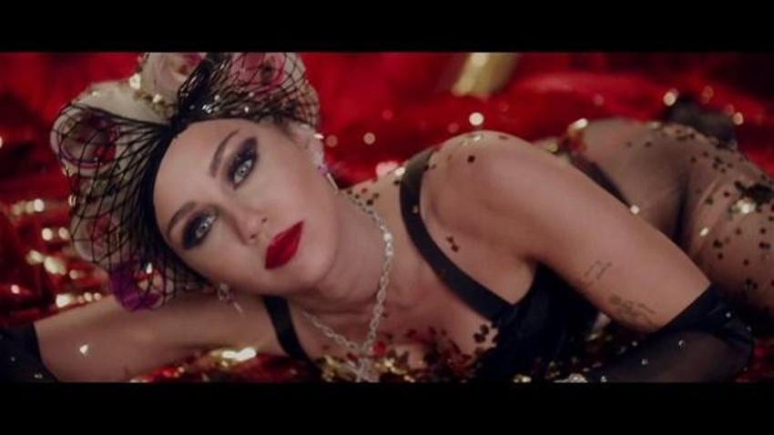Miley Cyrus itirafıyla gündem oldu!