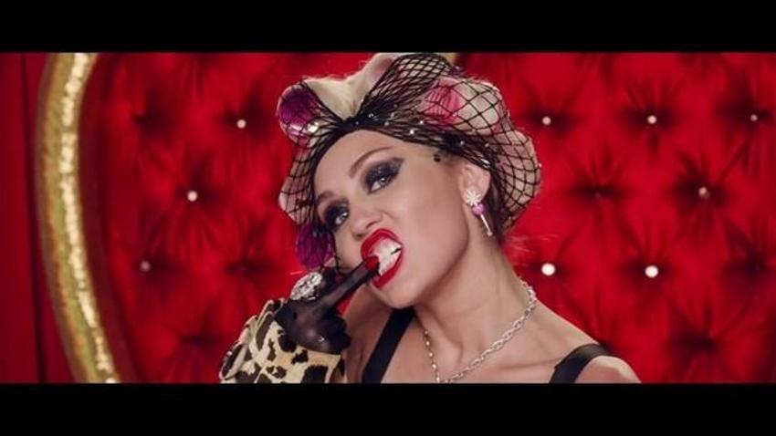 Miley Cyrus itirafıyla gündem oldu!