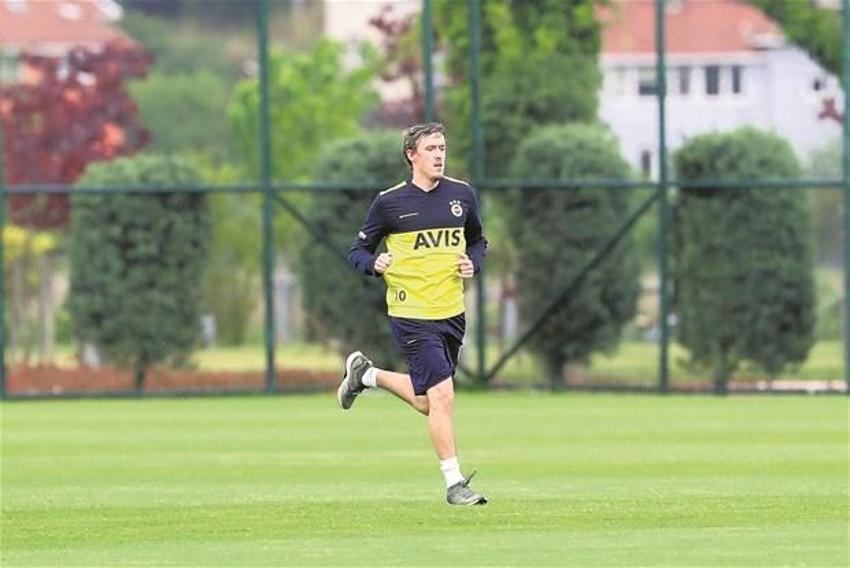İşte Fenerbahçe'nin Max Kruse'ye ödediği tazminat! Avukat masraflarıyla birlikte...