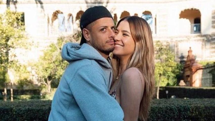 Javier Hernández'in eşi Sarah Kohan'dan üstsüz poz!