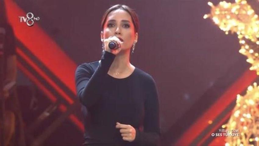 Ebru Gündeş'ten Nazlı Çelik'e bomba teklif!