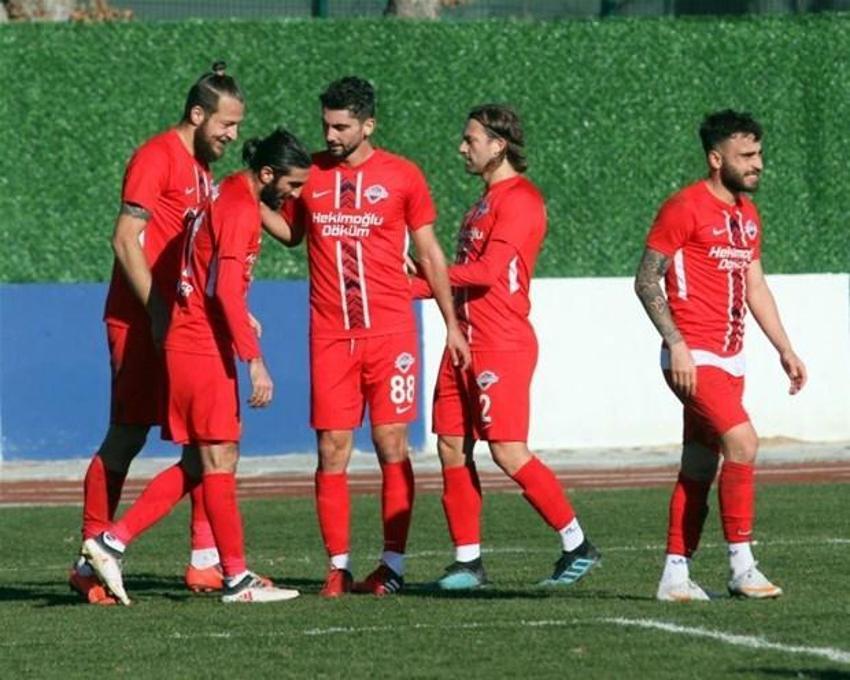 Batuhan Karadeniz, Hekimoğlu Trabzon'da kariyer sezonunu oynuyor! Şov yaptı...