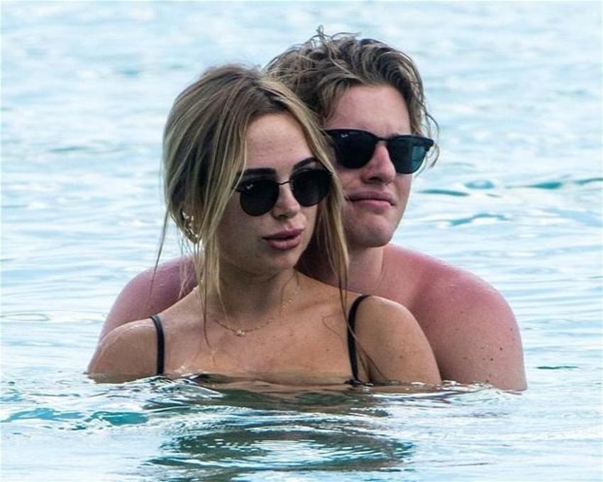 Kimberley Garner tüm dikkatleri üzerine çekti!