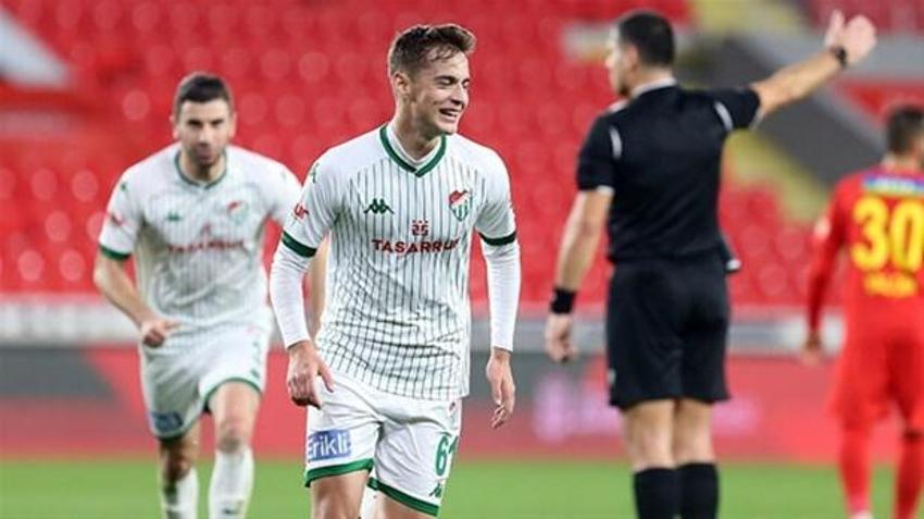 Fenerbahçe Bursaspor'un gerçek yıldızını transfer ediyor! Ali Akman da değil Batuhan Kör de!