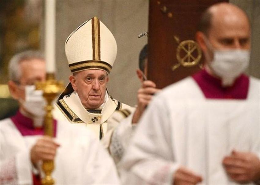 Günahkar skandal! Papa sayesinde paraya para demiyor...
