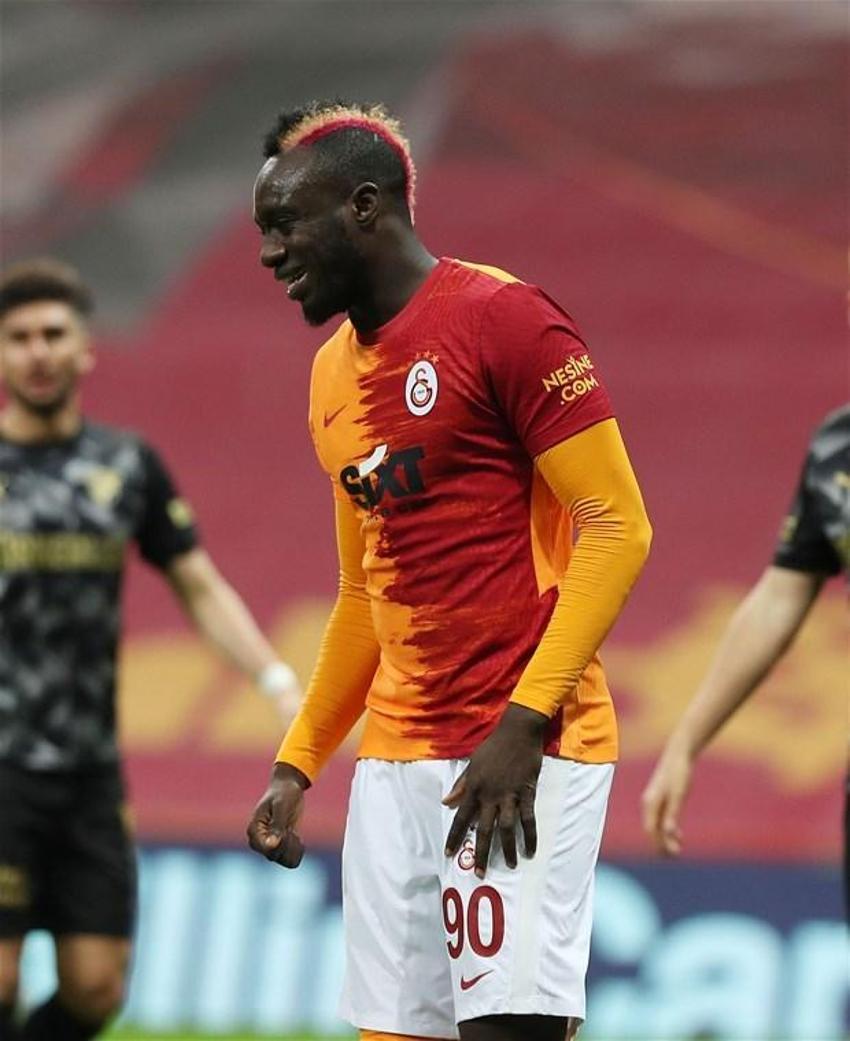 Herkes Taylan Antalyalı'yı konuşuyor! '40 yıllık postacı yapamaz'