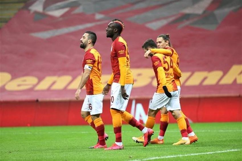 Herkes Taylan Antalyalı'yı konuşuyor! '40 yıllık postacı yapamaz'