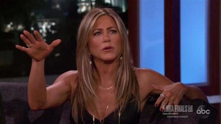 Jennifer Aniston sosyal medyada fotoğraf paylaşıp servet kazanıyor!