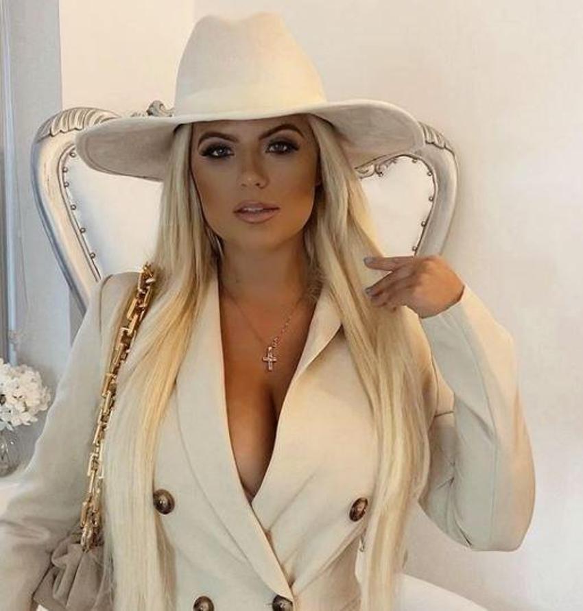 Apollonia Llewellyn