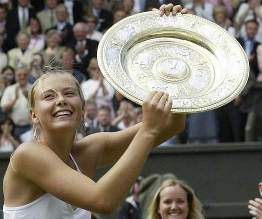 Maria Sharapova, hayranlarını üzen haberi sosyal medyadan verdi