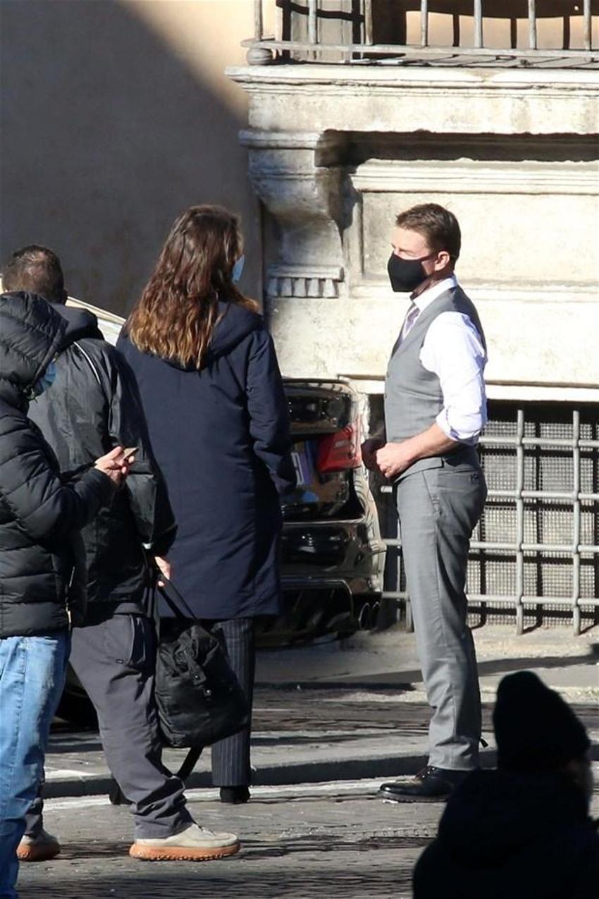 Tom Cruise sette ateş püskürdü!
