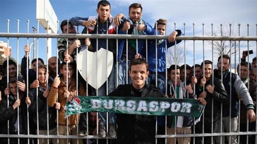 Pablo Martin Batalla takımını şampiyon yaptı, heykeli dikildi!