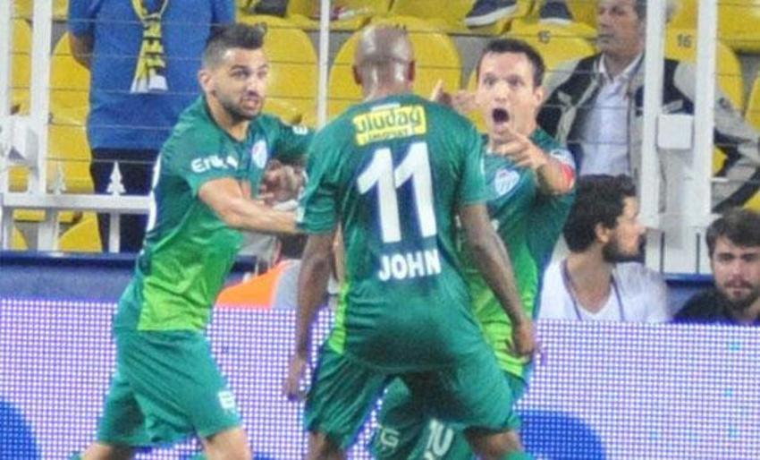 Pablo Martin Batalla takımını şampiyon yaptı, heykeli dikildi!