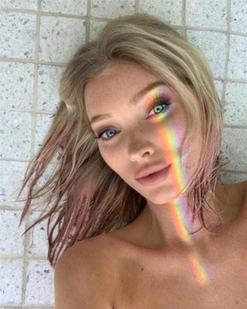 Elsa Hosk dudak uçuklatan bir rakama villa satın aldı!