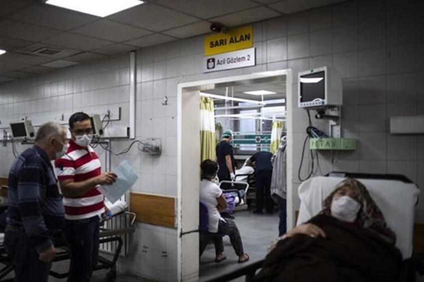 Koronavirüs haritası korku salıyor! Nüfusu 23 ilden fazla olan ilçede esnaf isyan etti...