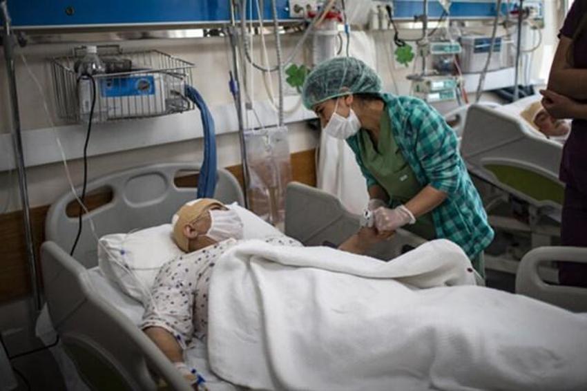 Koronavirüs haritası korku salıyor! Nüfusu 23 ilden fazla olan ilçede esnaf isyan etti...