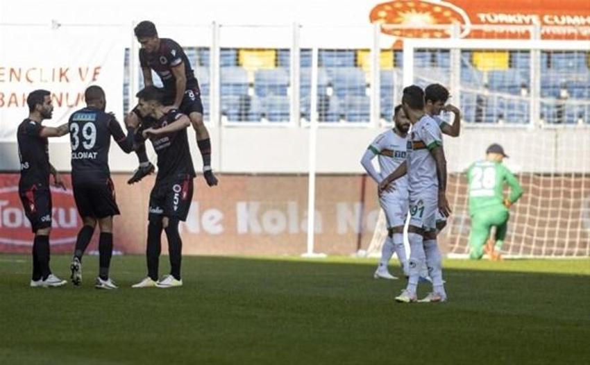 Günün maçında 3 gol 2 penaltı! Hem kendini yaktı hem takımını