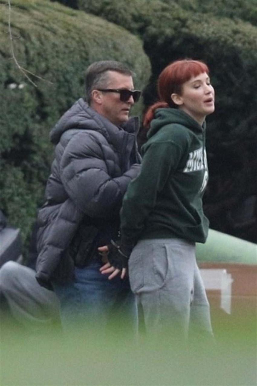 Jennifer Lawrence yeni filmi için imaj değiştirdi! Ünlü yıldız kızıl saçlı oldu