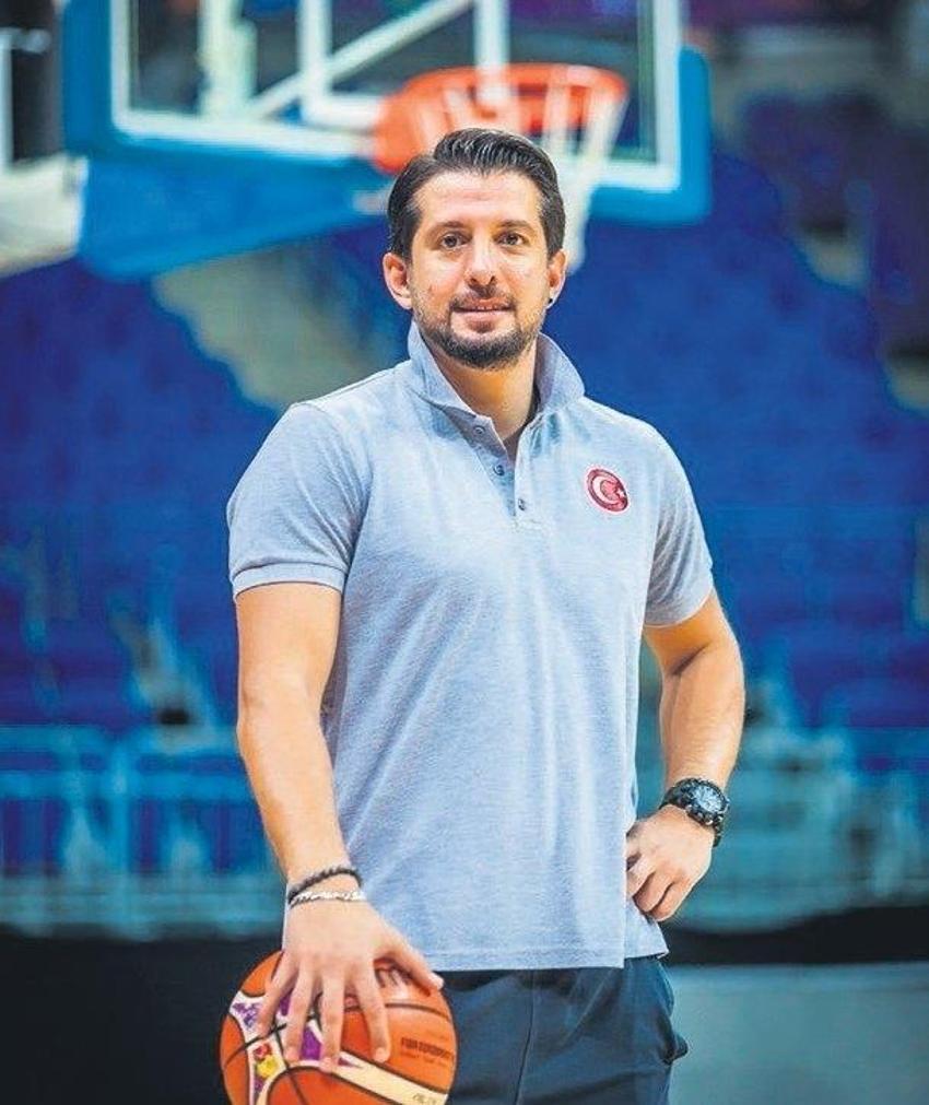 Kerem Tunçeri şimdi de gönlünü ünlü oyuncuya kaptırdı! Aşk bombası...