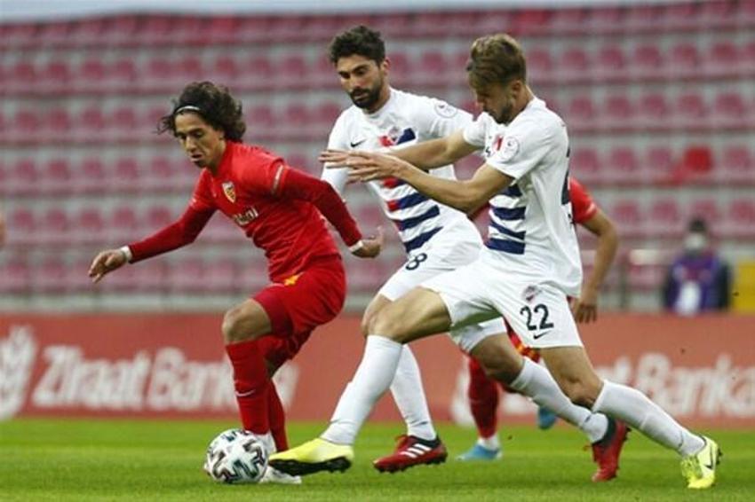 Türkiye Kupası'nda Batuhan Karadeniz çılgınlığı! Hat-trick yaptı ama...