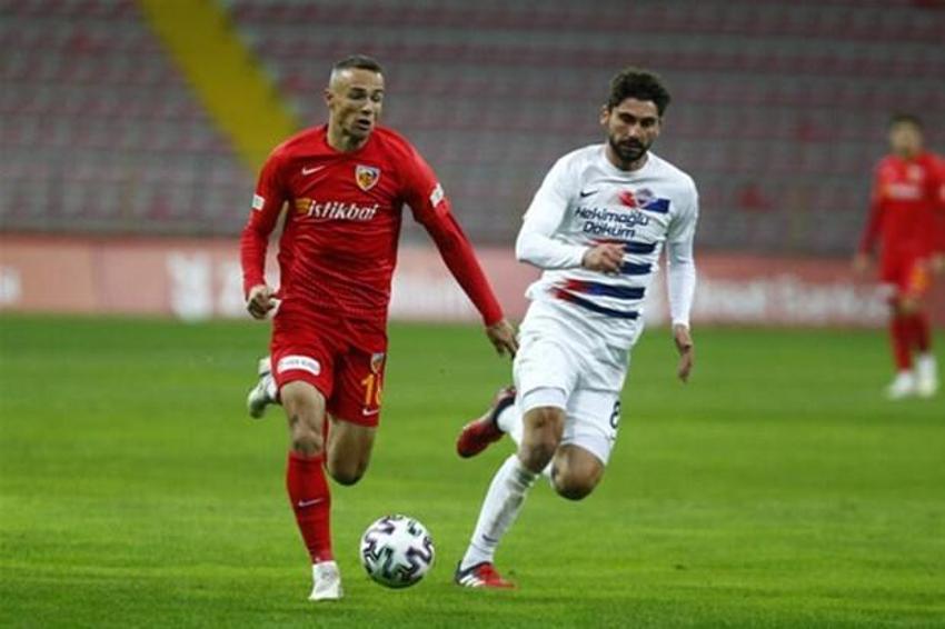 Türkiye Kupası'nda Batuhan Karadeniz çılgınlığı! Hat-trick yaptı ama...