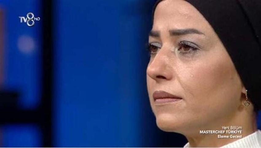 Masterchef Esra elendi! Bomba açıklama yaptı...