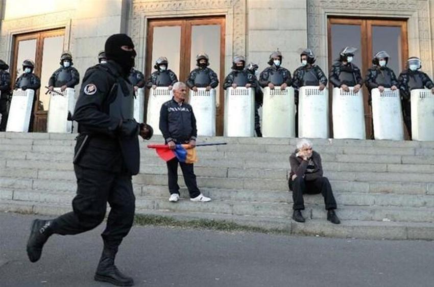 Şoke eden görüntüler ortaya çıktı! Ermenistan'ın teslim olma nedeni...