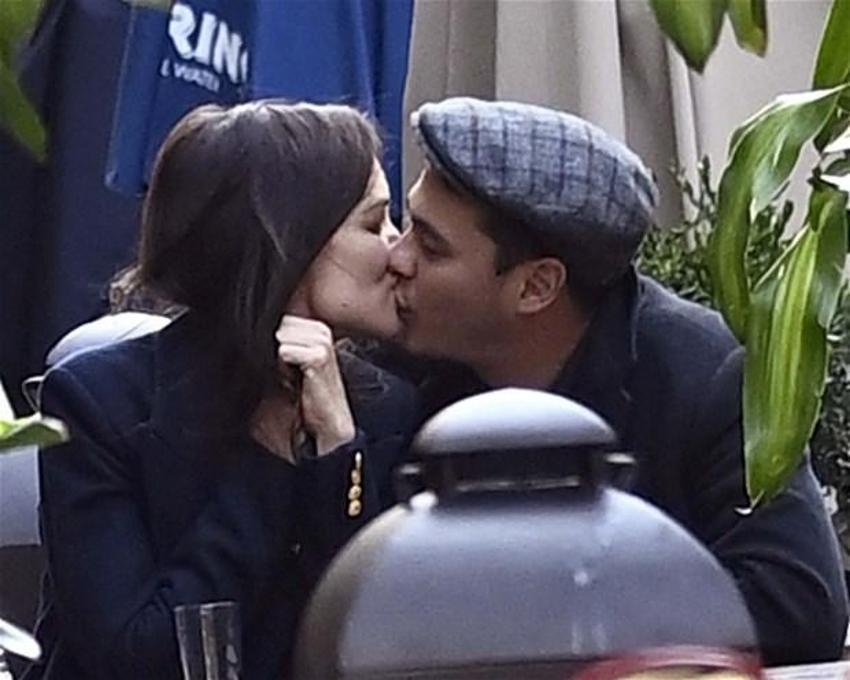 Katie Holmes: Dünya değişti,iyi insanlar olmaya başladık