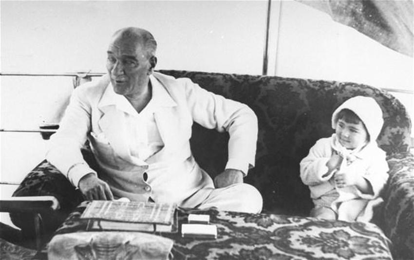 Atatürk'ün arşivlerden çıkan son fotoğrafları!