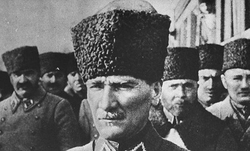 Atatürk'ün arşivlerden çıkan son fotoğrafları!