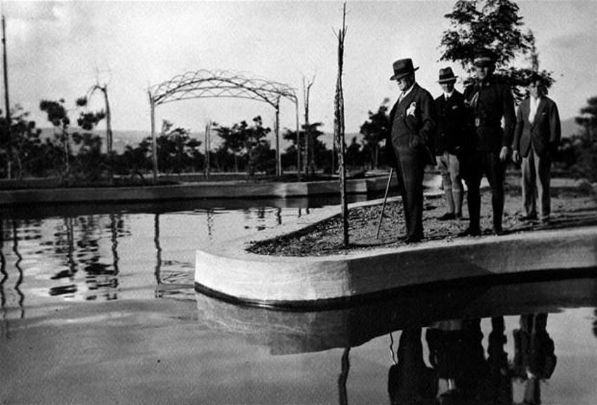 Atatürk'ün arşivlerden çıkan son fotoğrafları!